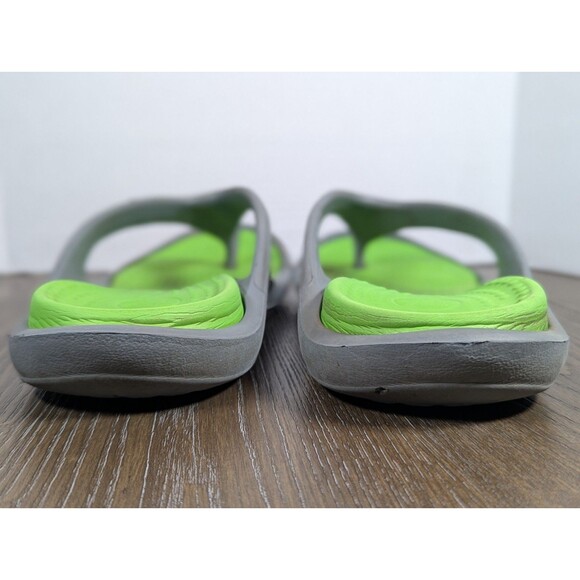 Crocs Flip Flop Sandals Mens 11 Gray Neon Green Slip On Thongs Waterproof Logo - Picture 10 of 13